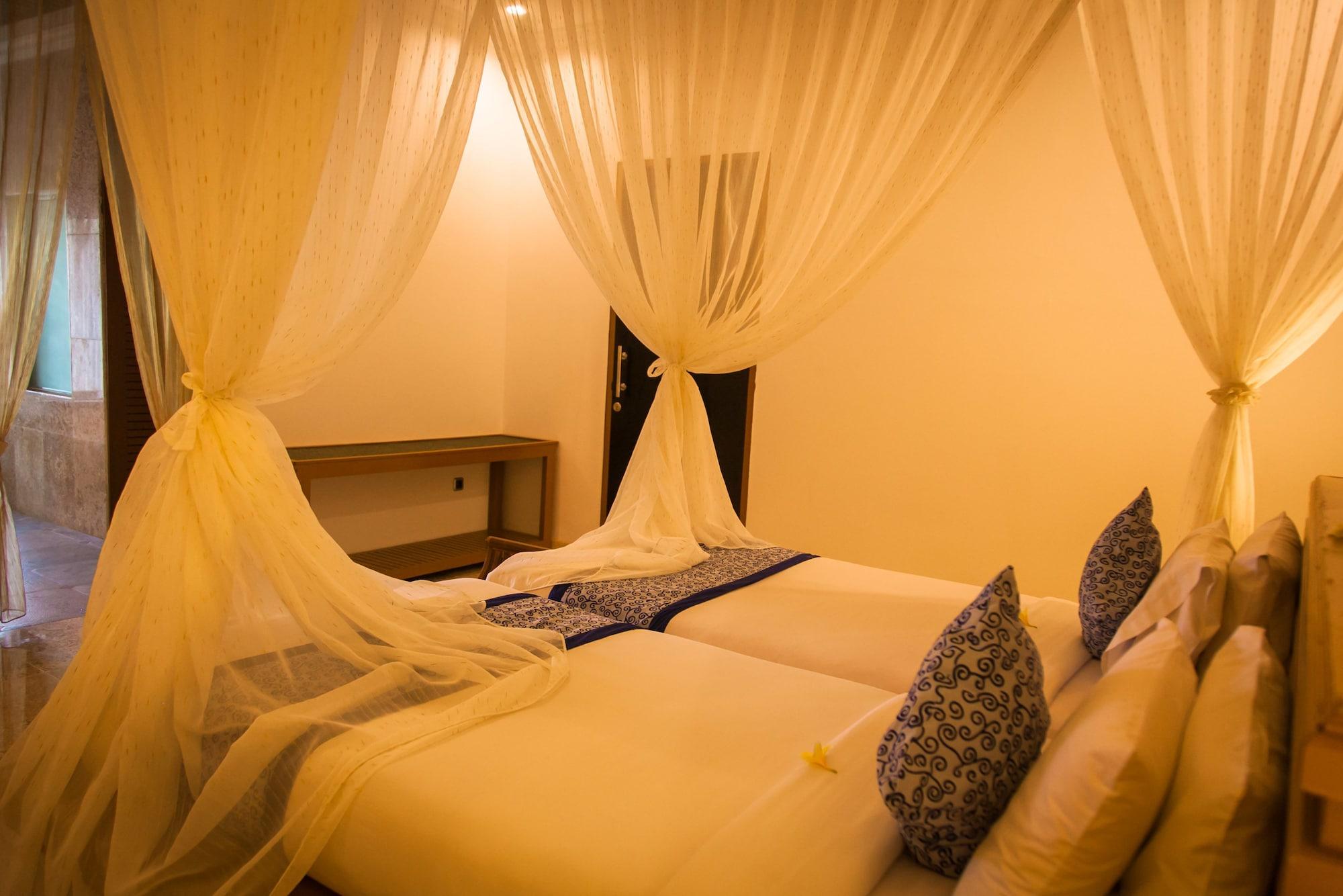Royal Pool Villa Bali Nusa Dua  Zewnętrze zdjęcie