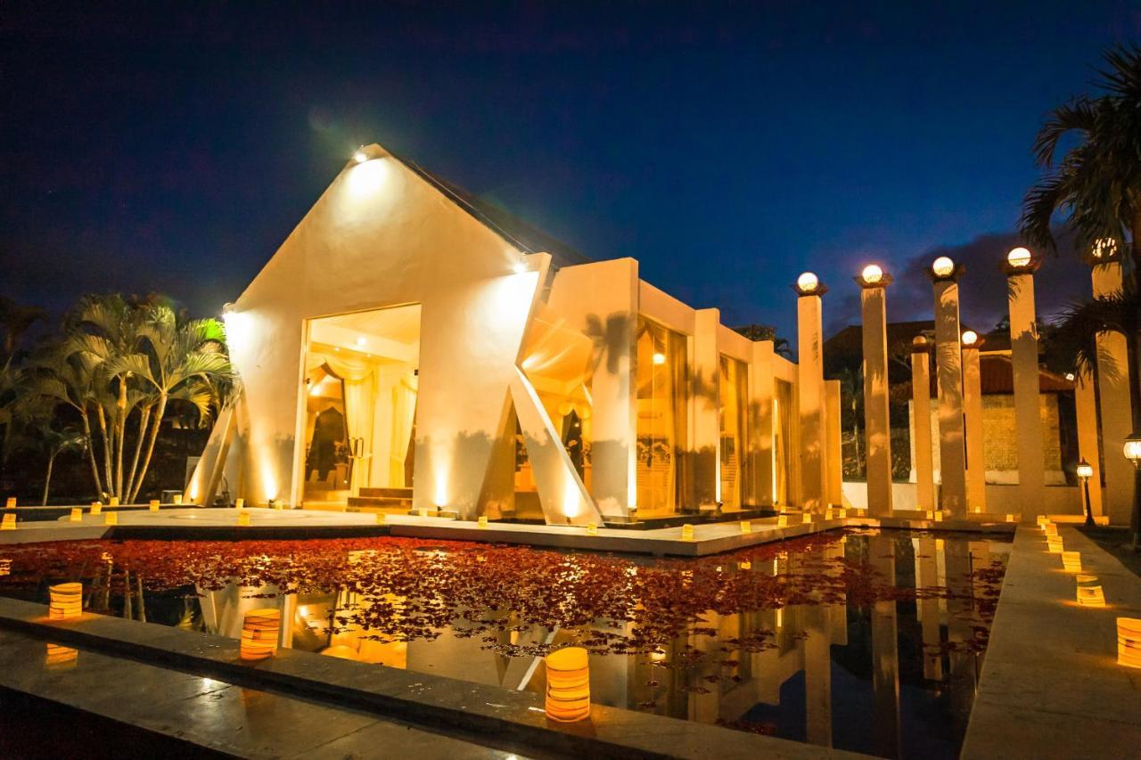 Royal Pool Villa Bali Nusa Dua  Zewnętrze zdjęcie